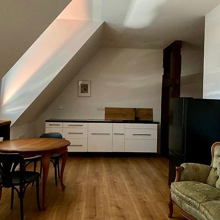 Sonnenhof 1737 - Ferienzimmer & Apartments Barbelroth 외부 사진