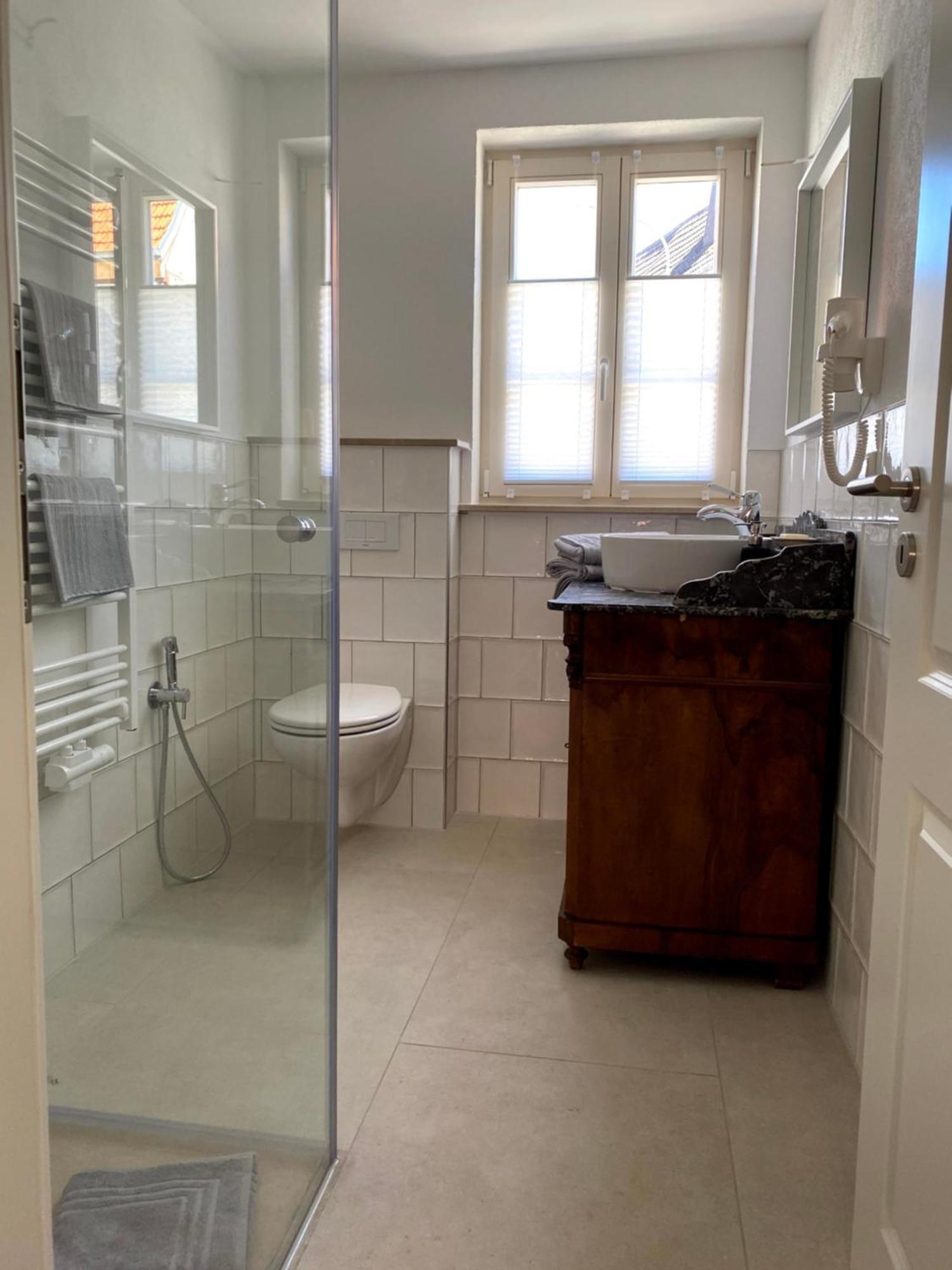 Sonnenhof 1737 - Ferienzimmer & Apartments Barbelroth 외부 사진