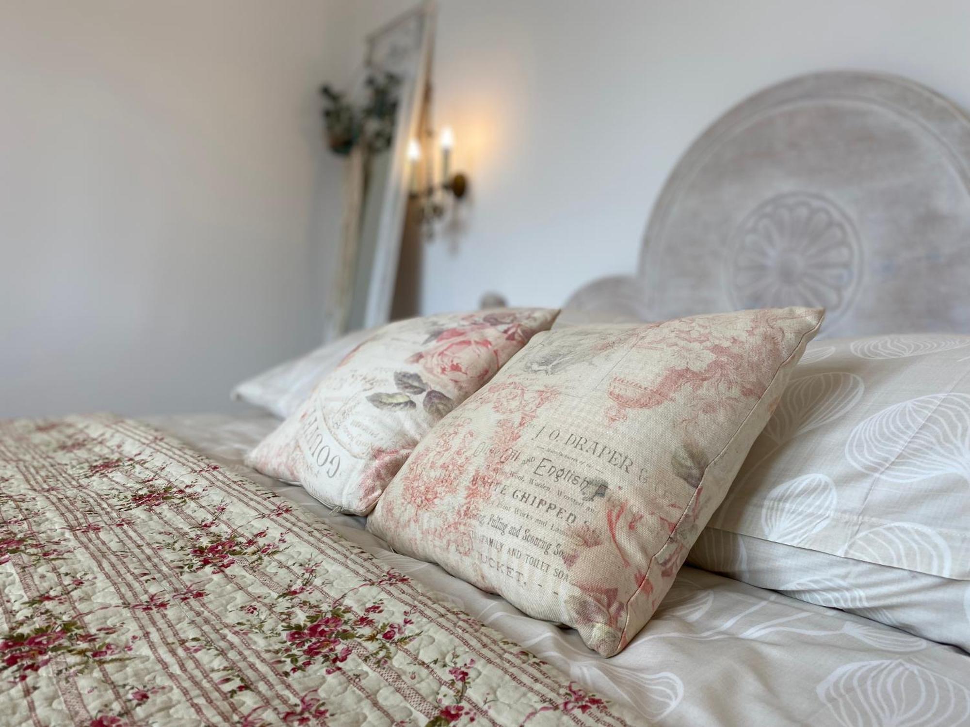 Sonnenhof 1737 - Ferienzimmer & Apartments Barbelroth 외부 사진